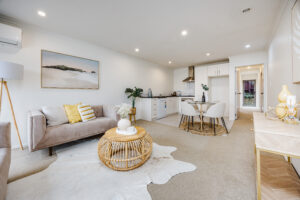 Great first home or lock up & leave