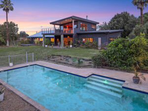 PRIVATE KARAKA ESTATE